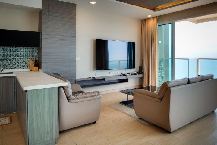 Two bedroom apartment 130m2 in Cetus Beachfront Condominium