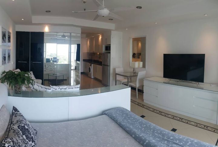 Studio 55m2 in View Talay 7
