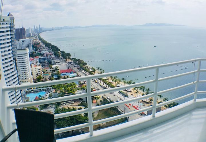 Studio 49m2 in View Talay 7