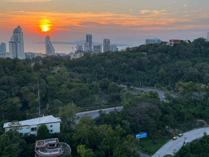 Квартира с 1-й спальней 35м2 в Unixx South Pattaya
