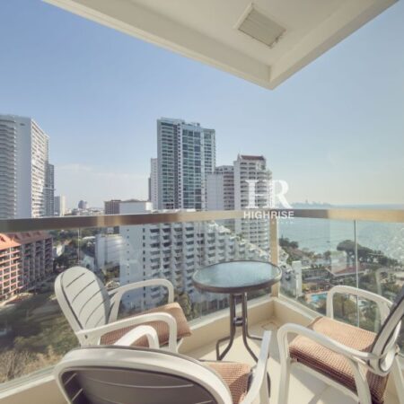 2 bedroom 72m2 in The Palm Wongamat
