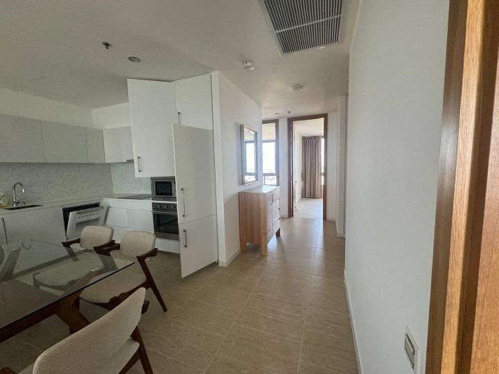 Three bedroom apartment 135м2 in Northpoint Condo