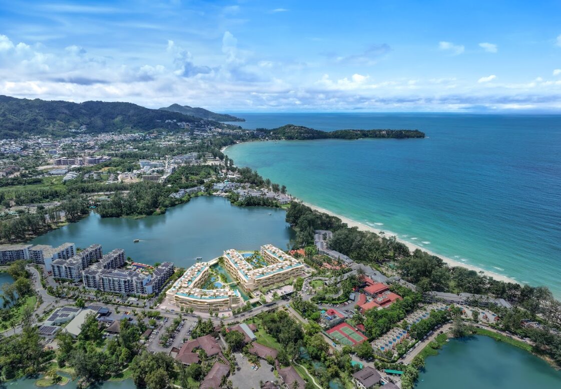 Laguna Beach Residences Bayside