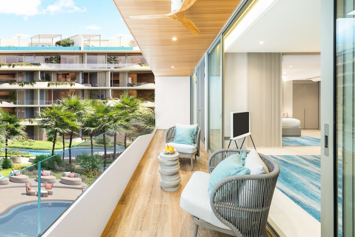 Laguna Beach Residences Bayside