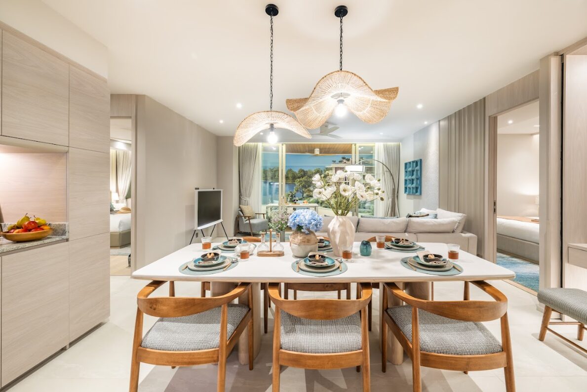 Laguna Beach Residences Bayside