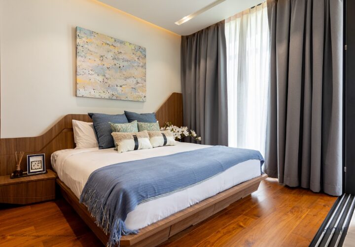 Hythe Condominium