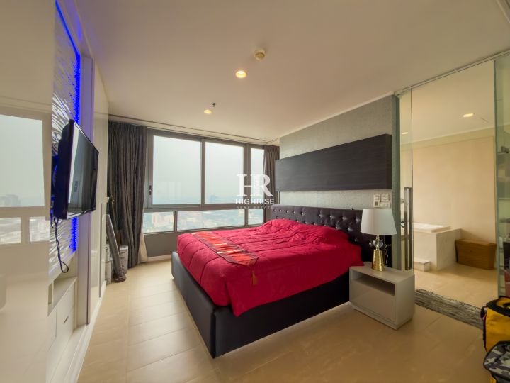 Three bedroom apartment 178м2 in Northpoint Condo
