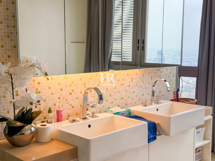 Three bedroom apartment 178м2 in Northpoint Condo