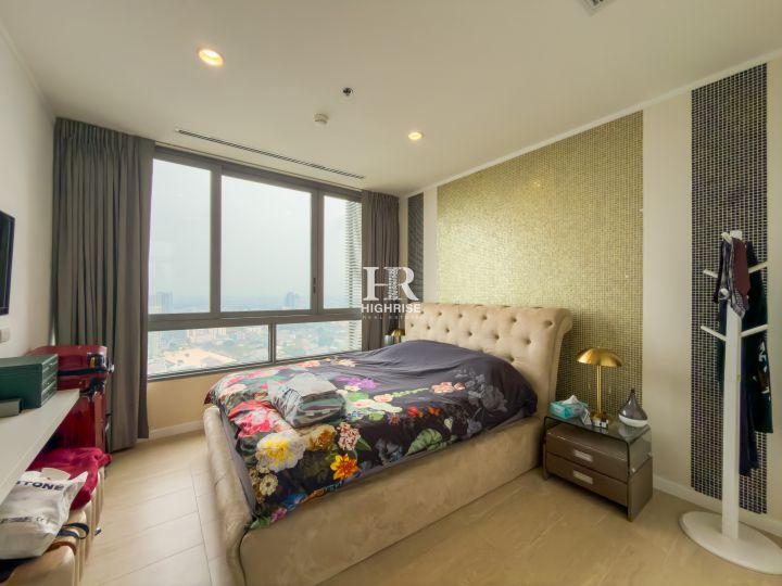 Three bedroom apartment 178м2 in Northpoint Condo