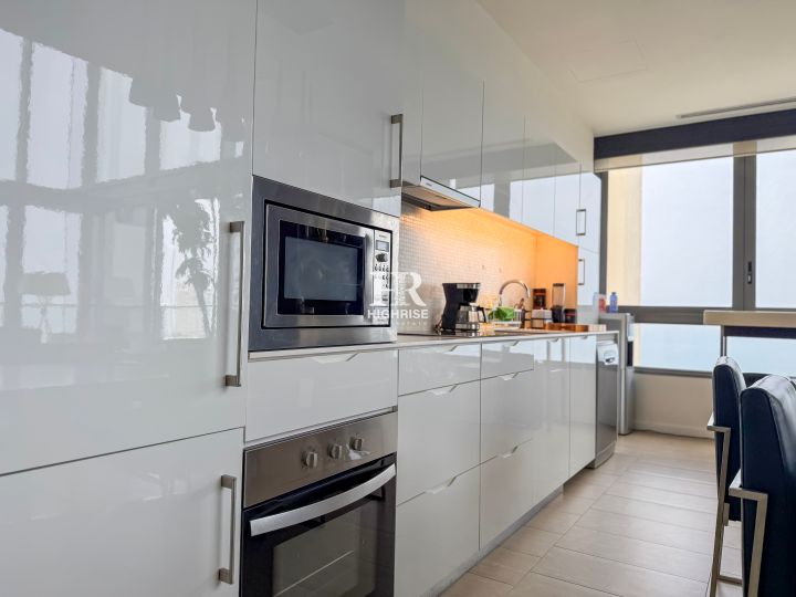Three bedroom apartment 178м2 in Northpoint Condo