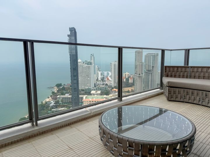 Three bedroom apartment 178м2 in Northpoint Condo