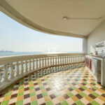3 bedroom apartment 174m2 in Park Beach Condo
