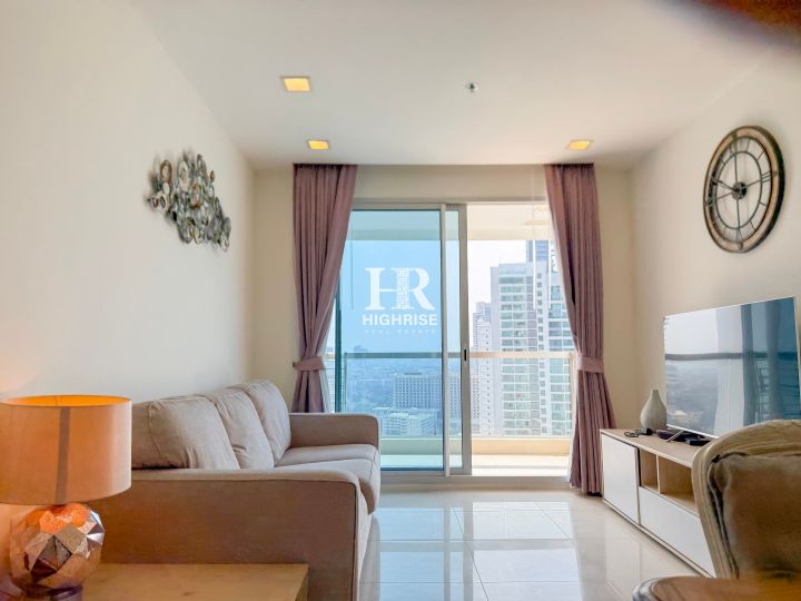 Квартира с 2-мя спальнями 72м2 в The Palm Wongamat