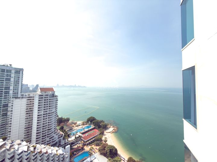 Two bedroom apartment 72m2 in The Palm Wongamat