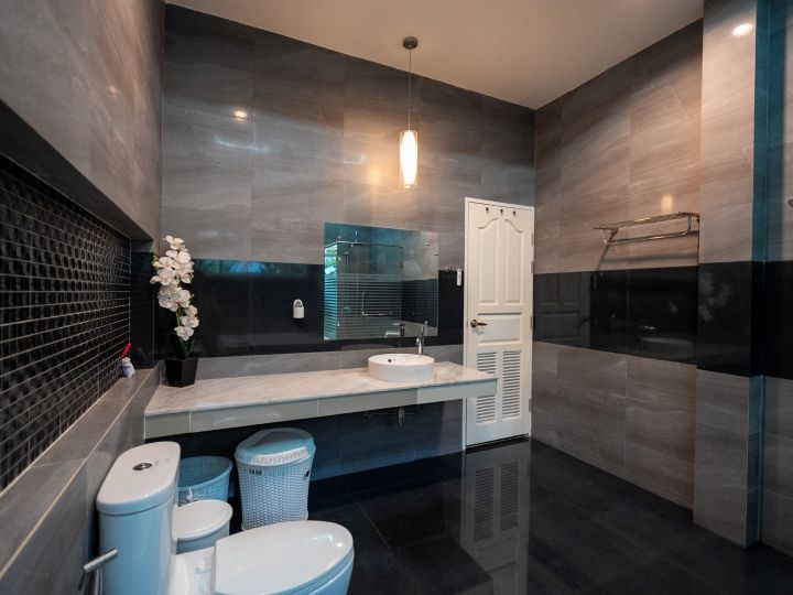 Дом с 3-мя спальнями 636м2 в Baan Dusit Lake