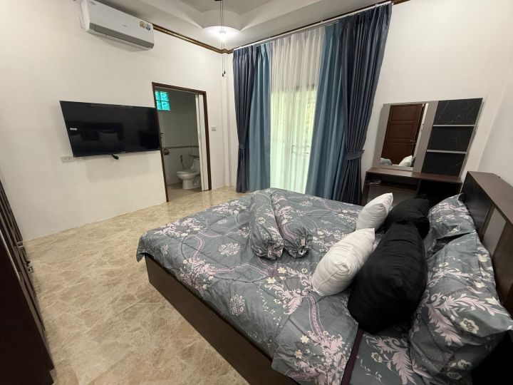 4 bedroom house 320m2 in Baan Dusit Pattaya