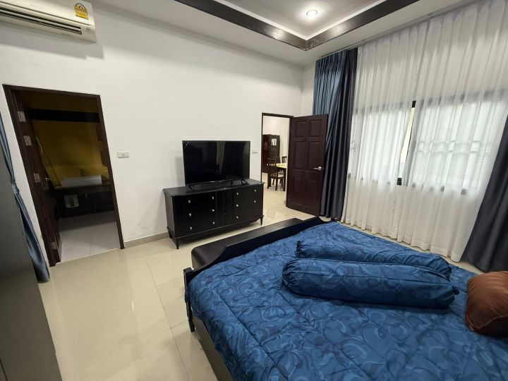 3 bedroom house 308m2 in Baan Dusit Park
