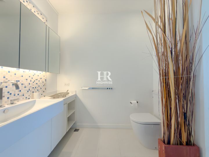 Квартира с 2-мя спальнями 102м2 в Northpoint Condo