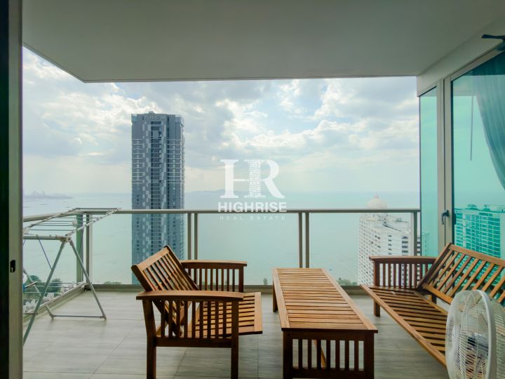 Квартира с 2-мя спальнями 86м2 в The Riviera Wongamat