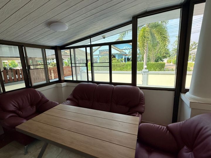 4 bedroom house 320m2 in Baan Dusit Pattaya