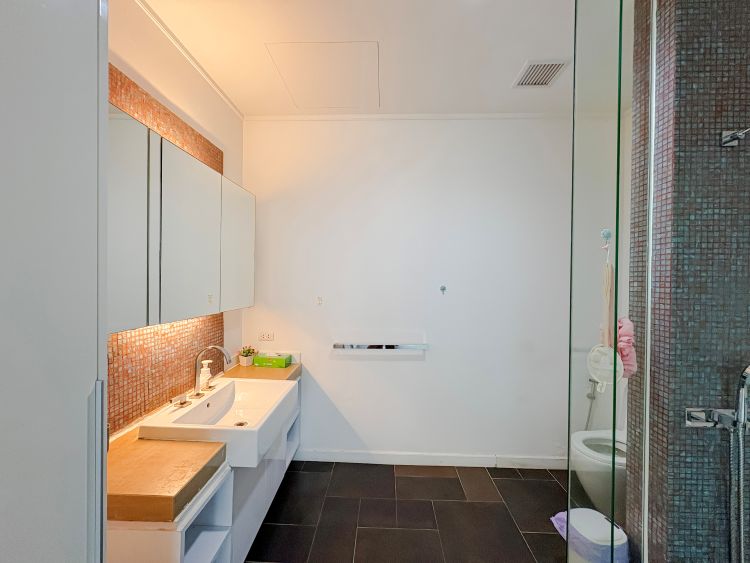 Квартира с 1-й спальней 82м2 в Northpoint Condo