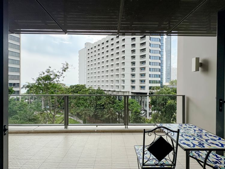 Квартира с 1-й спальней 82м2 в Northpoint Condo