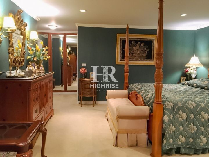 3 bedroom apartment 239m2 in Sunset Height Condominium