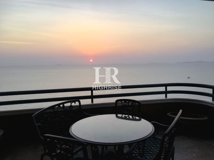 3 bedroom apartment 239m2 in Sunset Height Condominium
