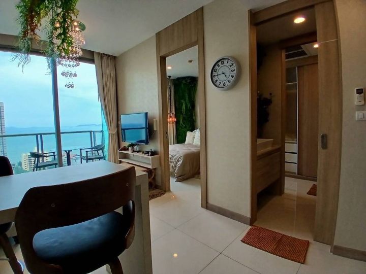 Квартира с 1-й спальней 35м2 в The Riviera Wongamat