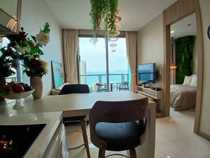Квартира с 1-й спальней 35м2 в The Riviera Wongamat