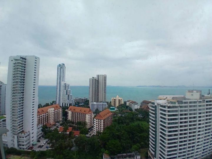 Квартира с 1-й спальней 35м2 в The Riviera Wongamat
