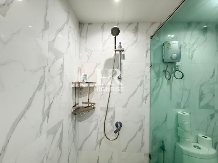 Studio 55m2 in Park Beach Condo