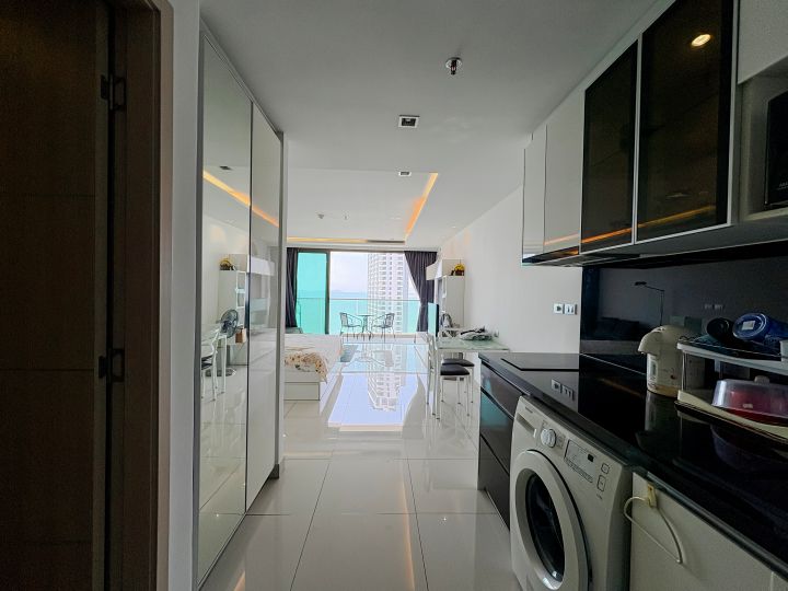 Студия 43м2 в Wongamat Tower Condo