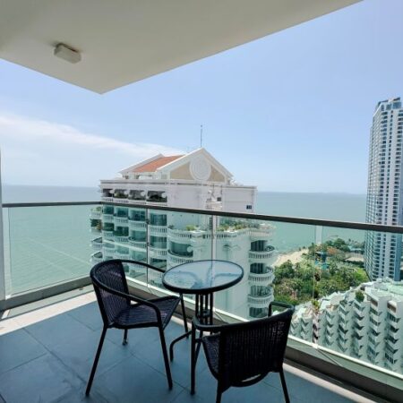 Студия 43м2 в Wongamat Tower Condo