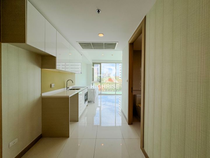 1 bedroom apartment 50.88m2 in The Riviera Wongamat