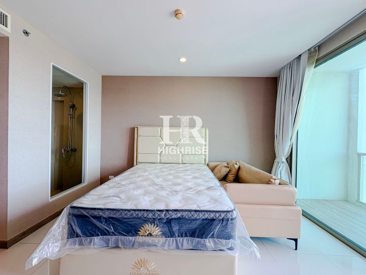 Studio 31.61m2 in The Riviera Wongamat