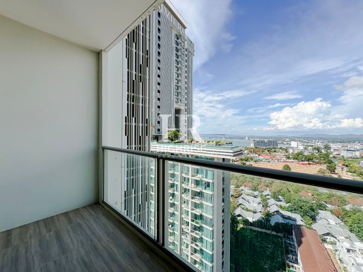 Studio 31.61m2 in The Riviera Wongamat