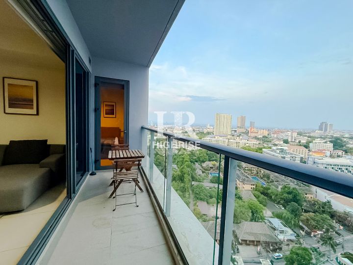 1 bedroom apartment 49m2 in Zire Wongamat