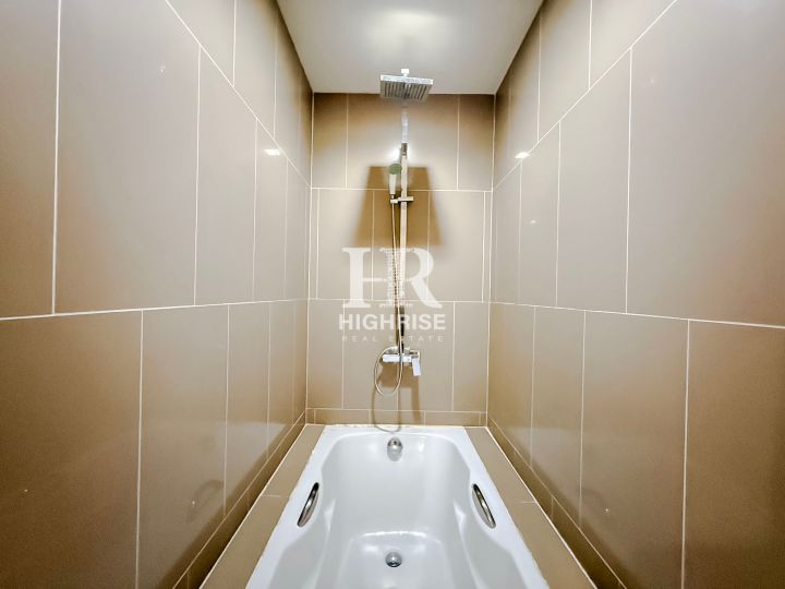 1 bedroom apartment 49m2 in Zire Wongamat