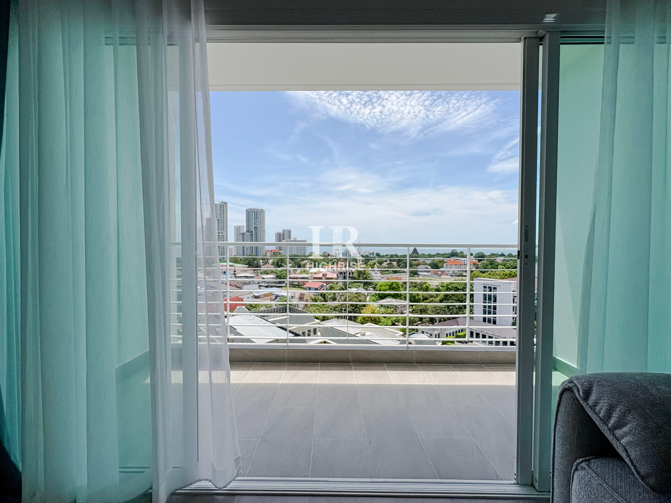 2 bedroom 72m2 in AD Hyatt Condominium