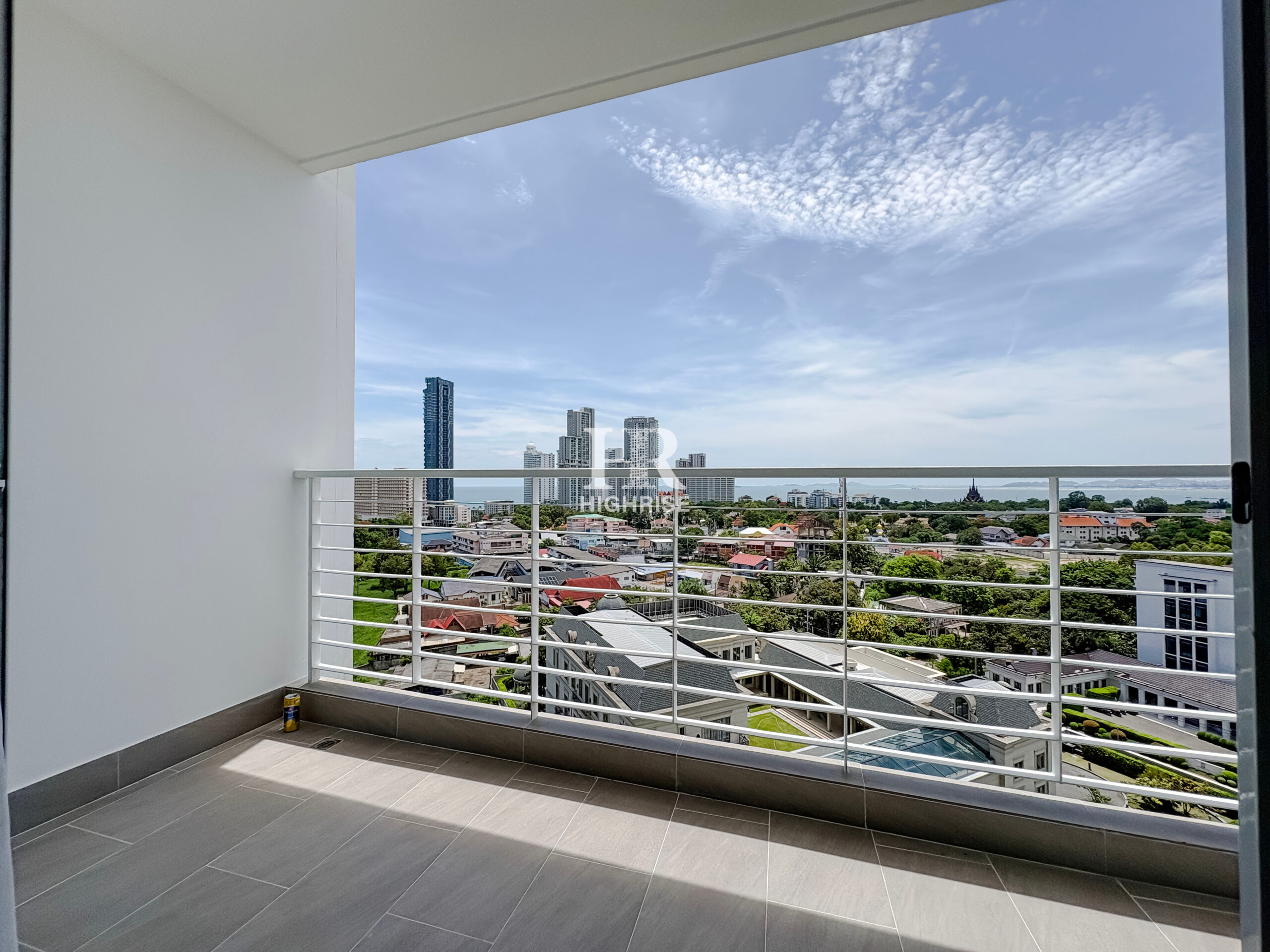 2 bedroom 72m2 in AD Hyatt Condominium
