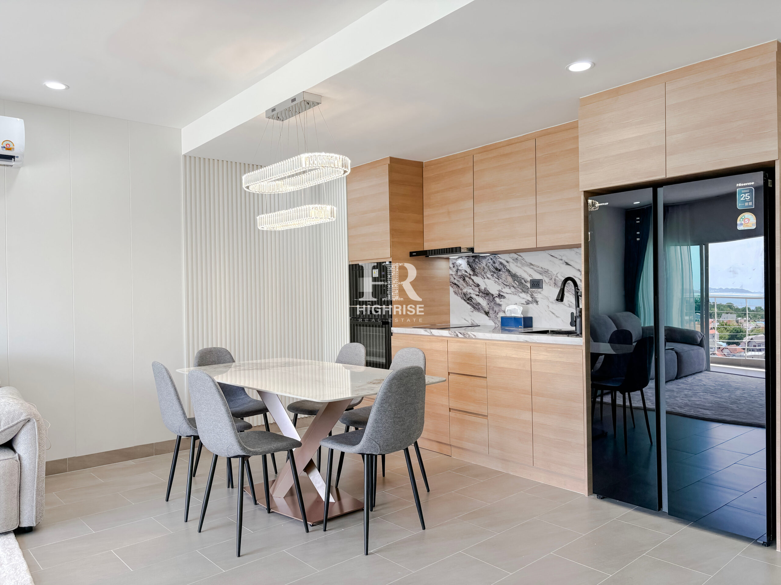 2 bedroom 72m2 in AD Hyatt Condominium