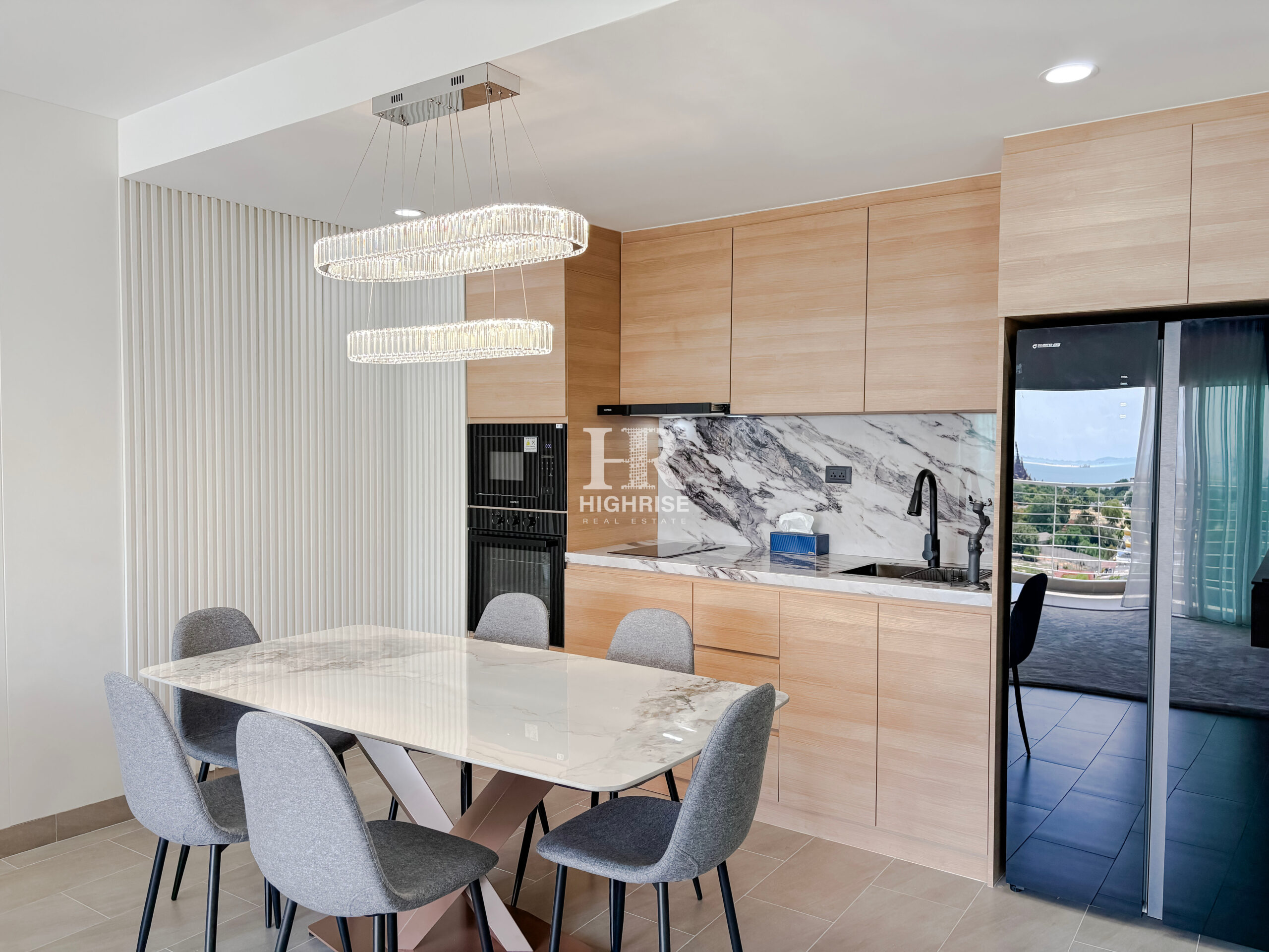 2 bedroom 72m2 in AD Hyatt Condominium