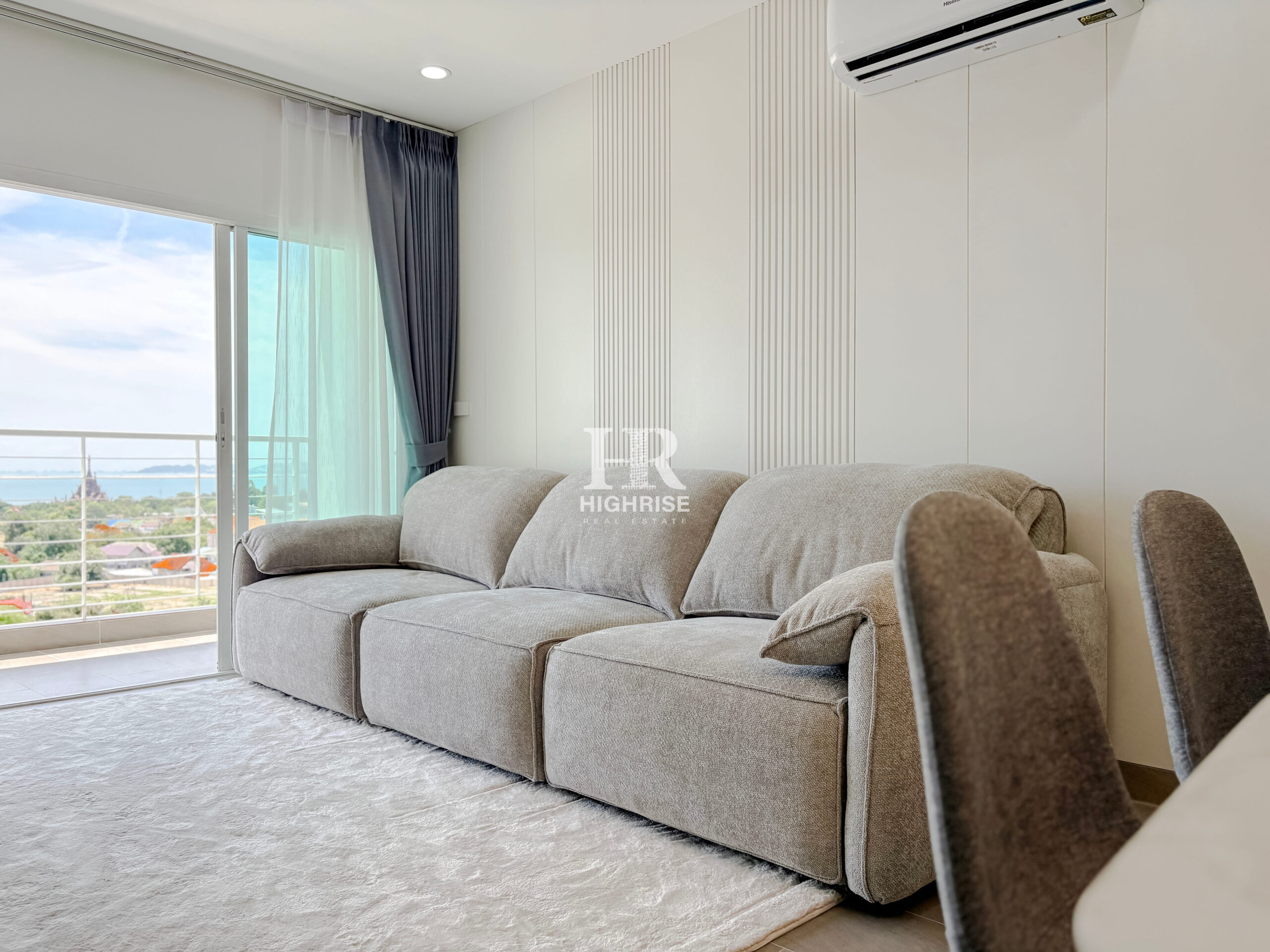 2 bedroom 72m2 in AD Hyatt Condominium