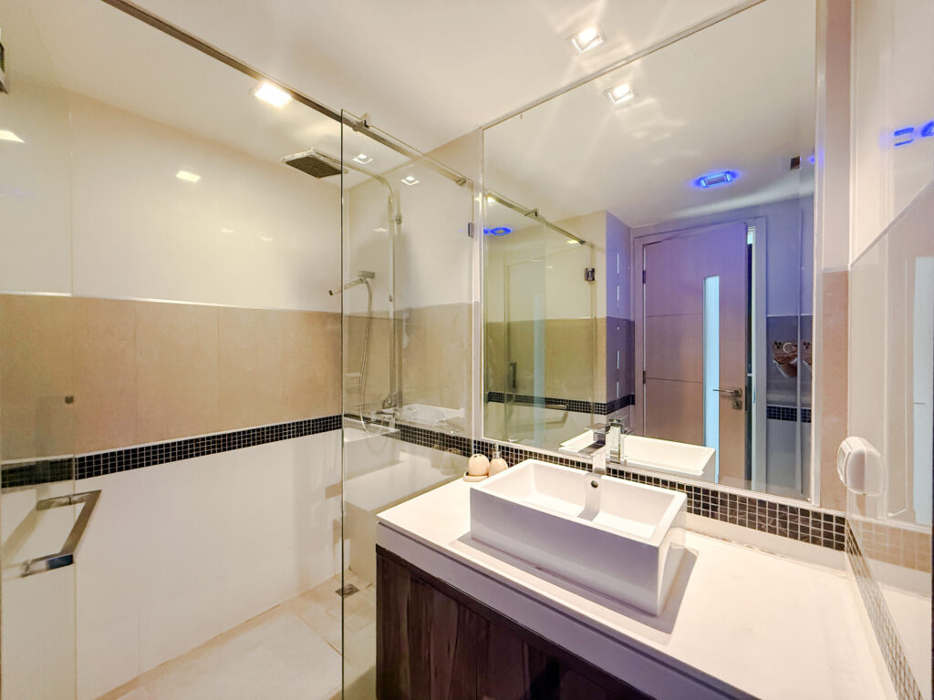 Студия 43м2 в Wongamat Tower Condo