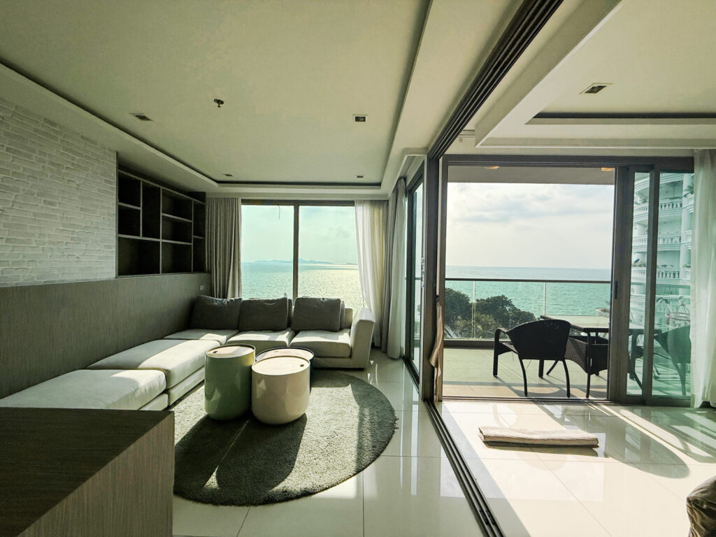 1 bedroom 48m2 in Wongamat Tower Condo