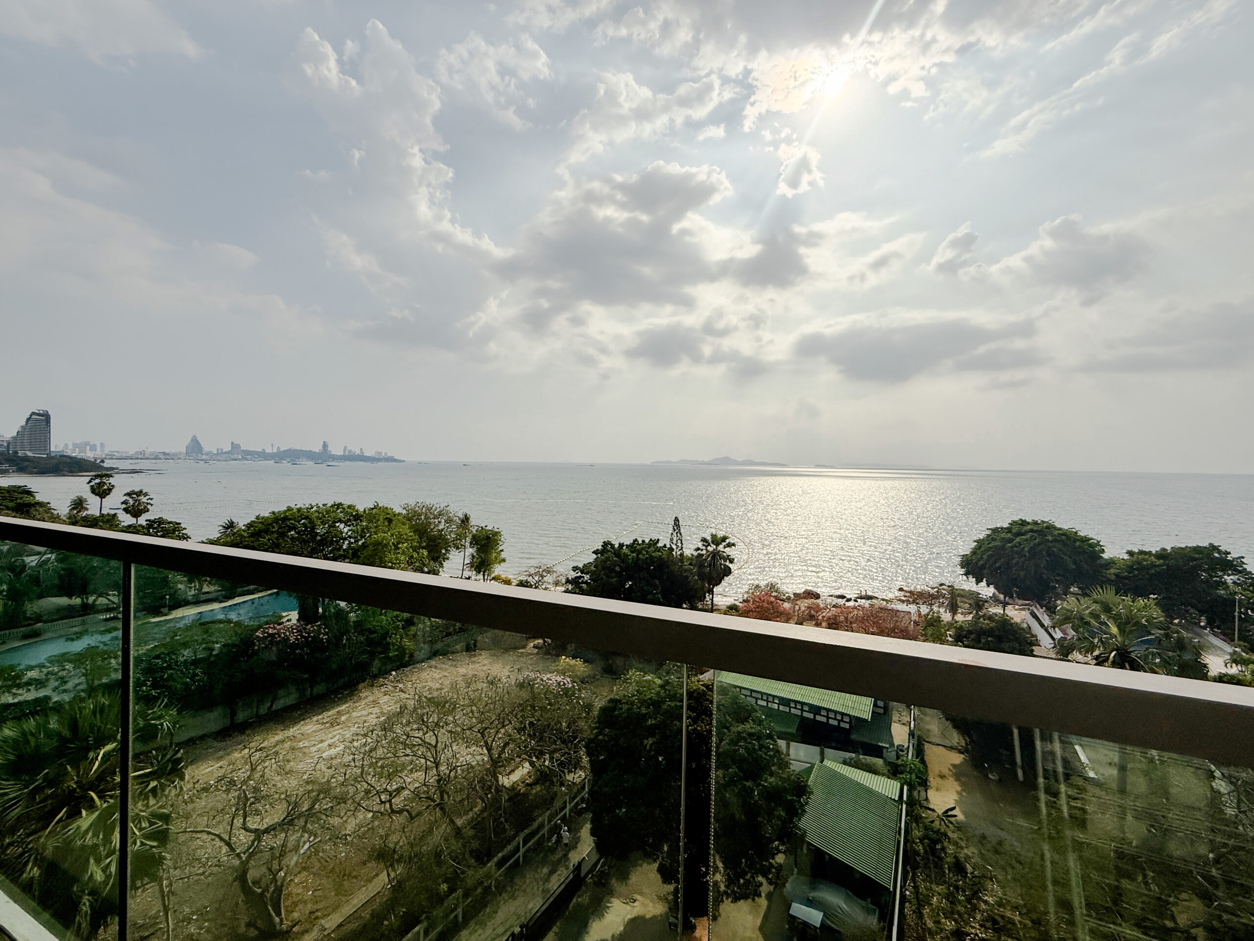 1 bedroom 48m2 in Wongamat Tower Condo