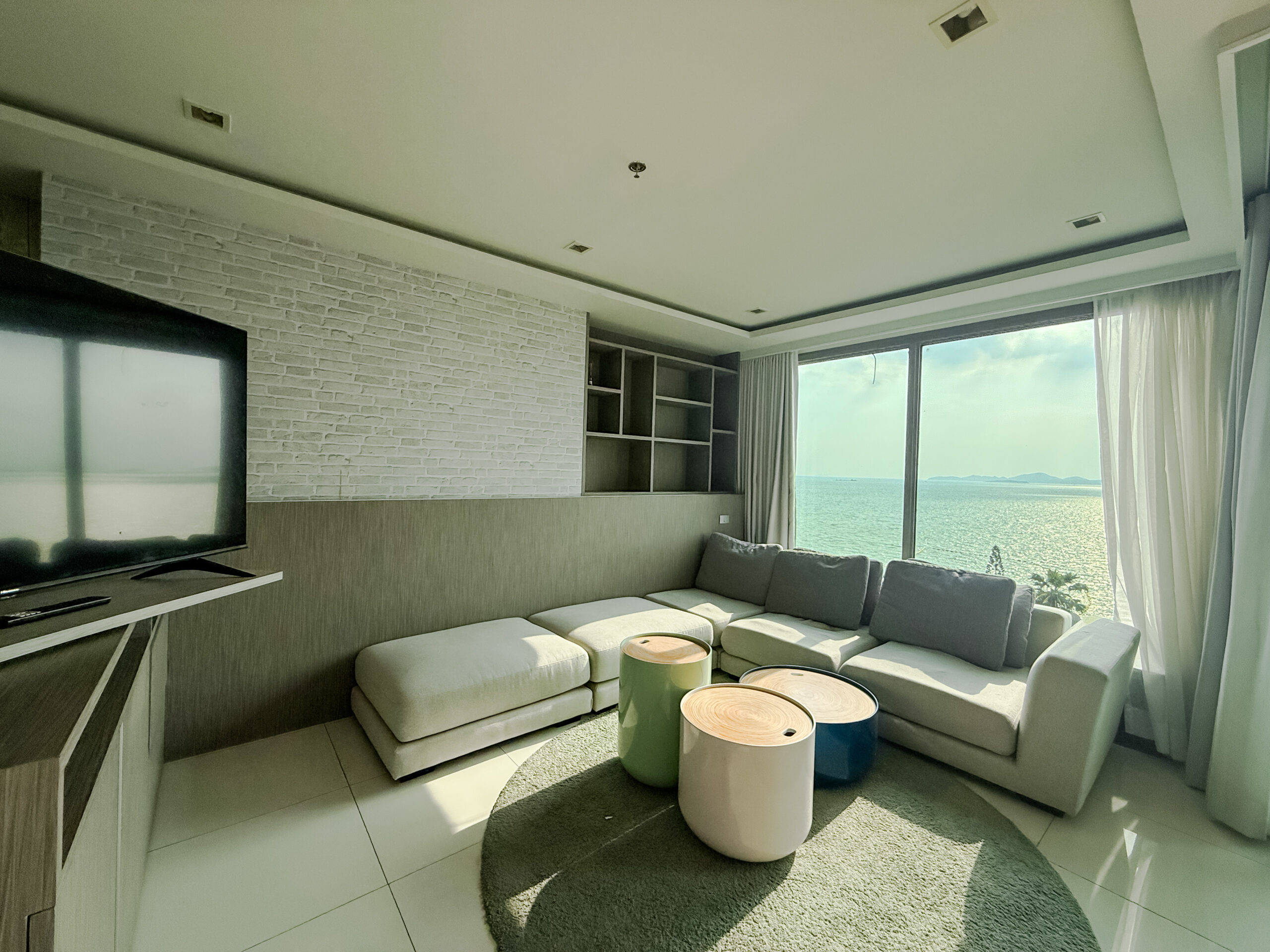 1 bedroom 48m2 in Wongamat Tower Condo