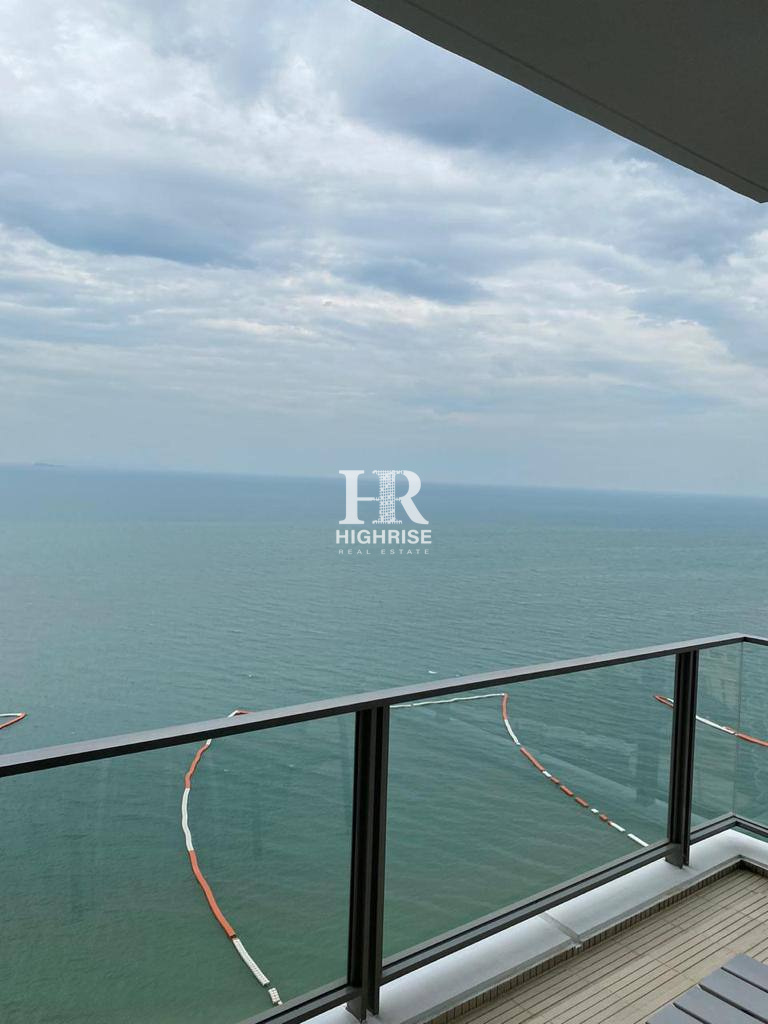 Квартира с 3-мя спальнями 130м2 в Northpoint Condo