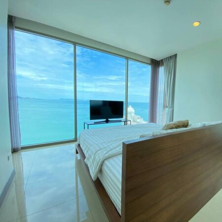 Квартира с 2-мя спальнями 83м2 в The Riviera Wongamat
